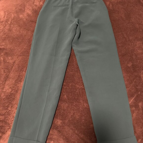 Aritzia Wilfred Green  Effortless Pant Pants - Picture 2 of 3